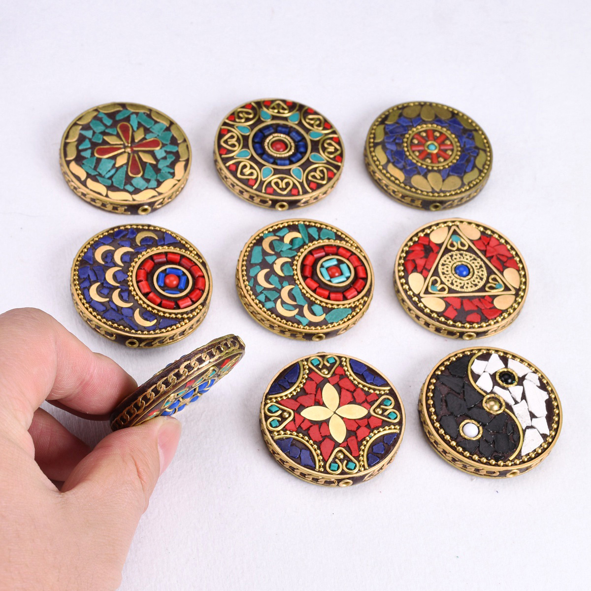 Nepalese Buddhist Handmade Fla - Jewelry Making In Clay avaliação e preço