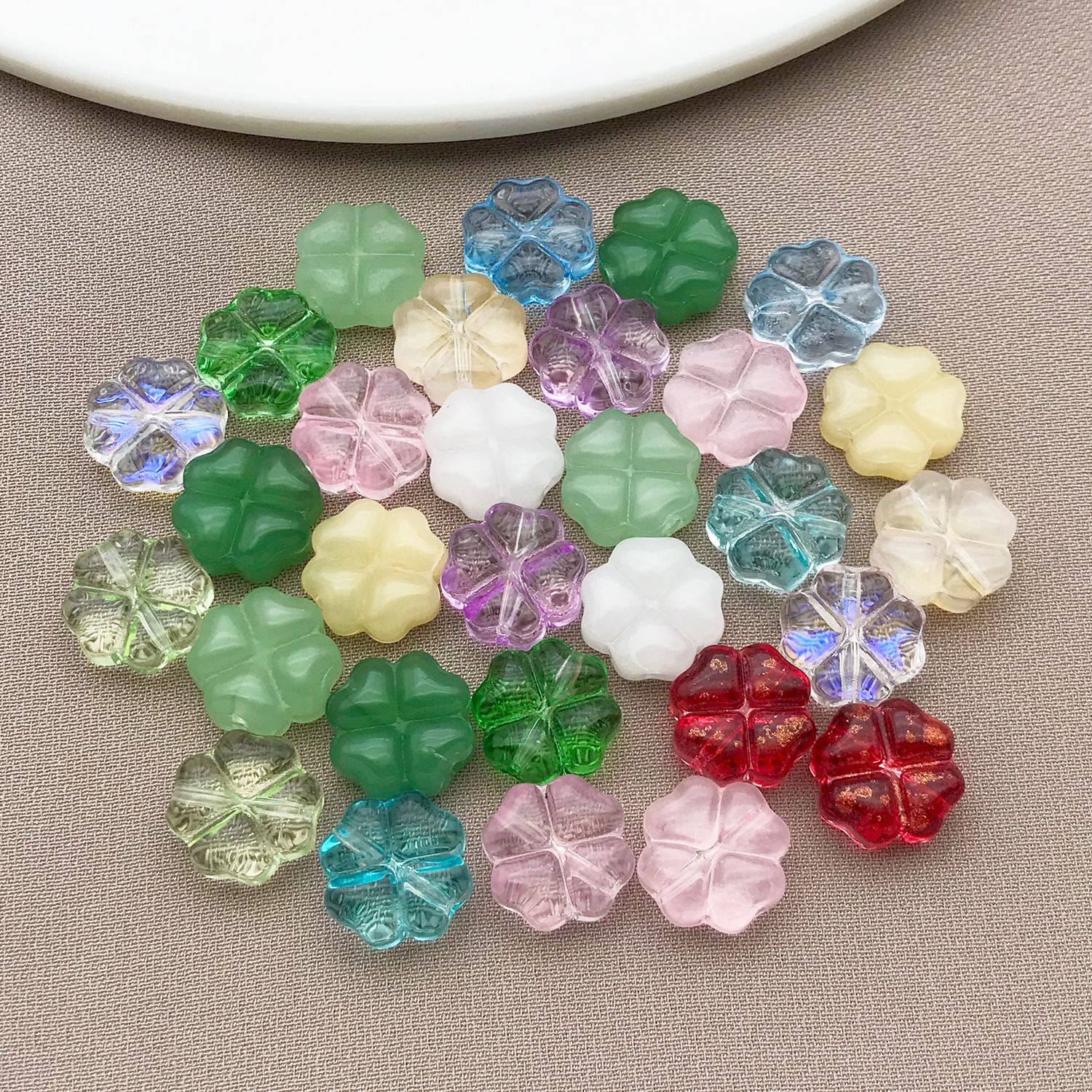 30pcs 10mm Glass Four Leaf Flo - Jewelry Making For Couples avaliação e preço